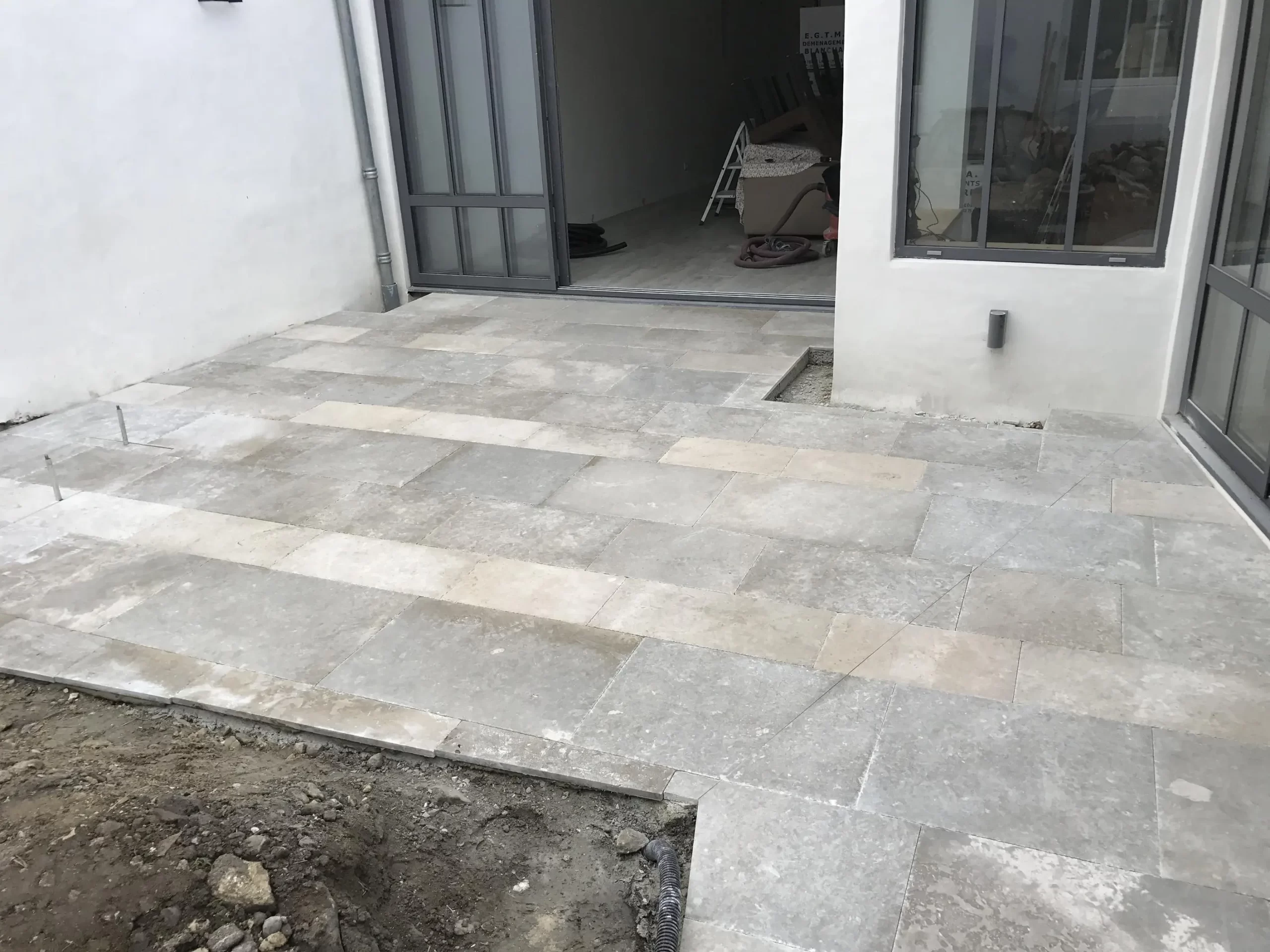 carrelage dallage SARL PINAUD MAÇONNERIE ÎLE DE RÉ