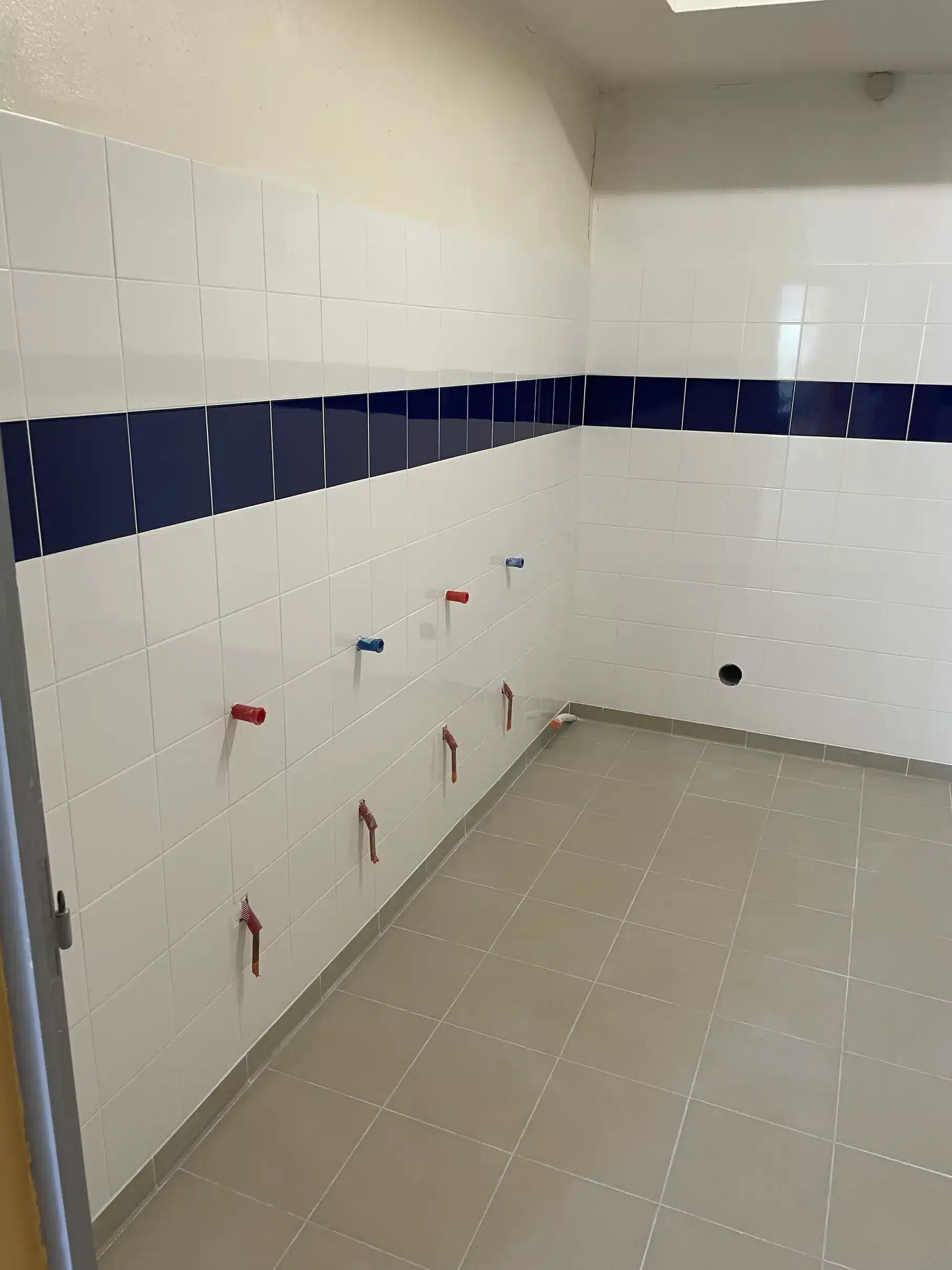 pinaud maçonnerie île de ré dallage carrelage salle de bains